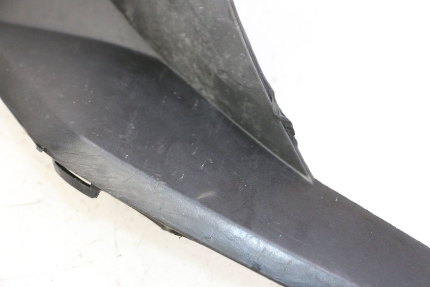 photo de RECHTER SEITENSCHWELLER PEUGEOT SATELIS 125 (2006 - 2009) - Detailansicht des Bauteils