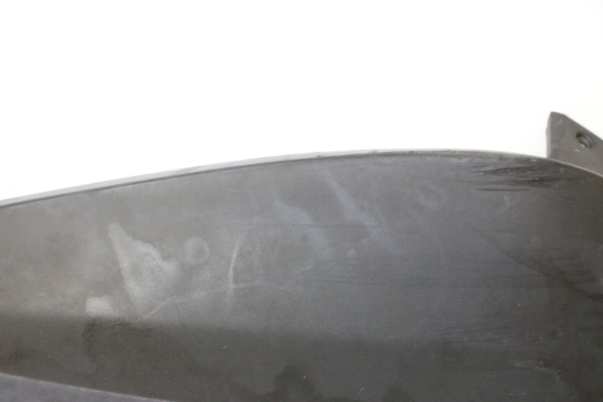 photo de RECHTER SEITENSCHWELLER PEUGEOT SATELIS 125 (2006 - 2009) - Charakteristische Merkmale