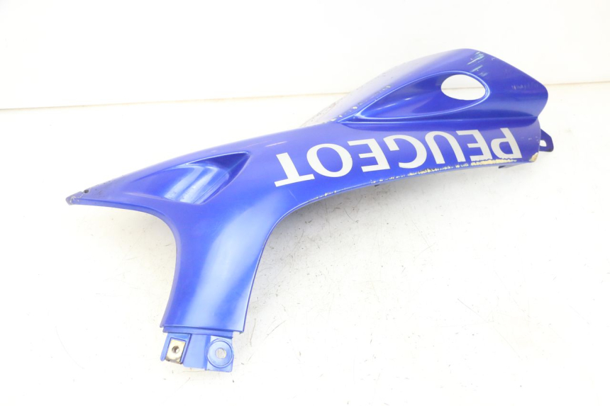 photo de UNTERBODEN RECHTS PEUGEOT SPEEDFIGHT 2 LC 50 (2000 - 2009) - Details der Befestigungspunkte