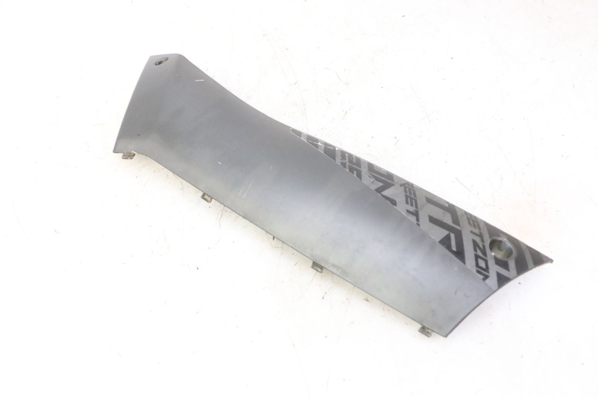 photo de UNTERBODEN RECHTS PEUGEOT STREETZONE I NAKED 2T 50 (2018 - 2020) - Detailansicht des Bauteils