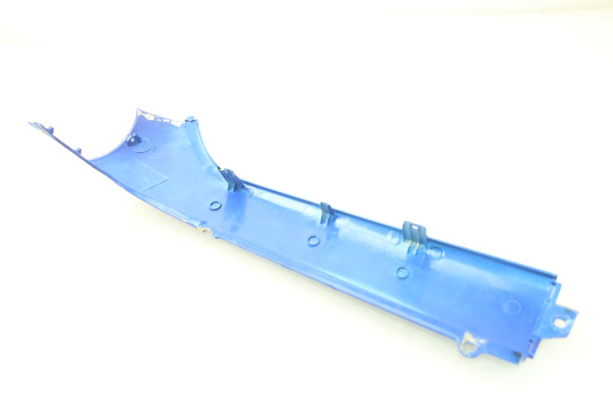 photo de UNTERBODEN RECHTS PEUGEOT SV 50 (1992 - 2004) - Details der Befestigungspunkte