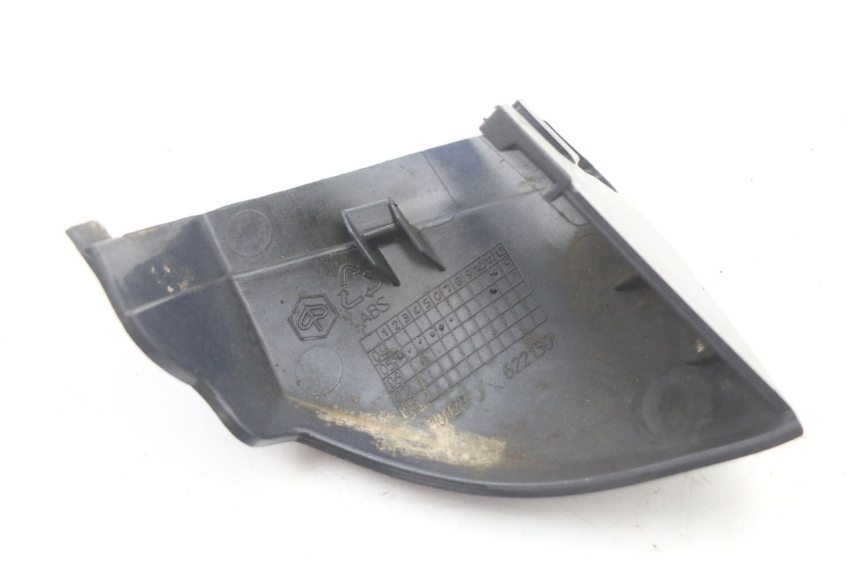 photo de UNTERBODEN RECHTS PIAGGIO VESPA LX 125 (2005 - 2010) - Zoom auf Gebrauchszustand