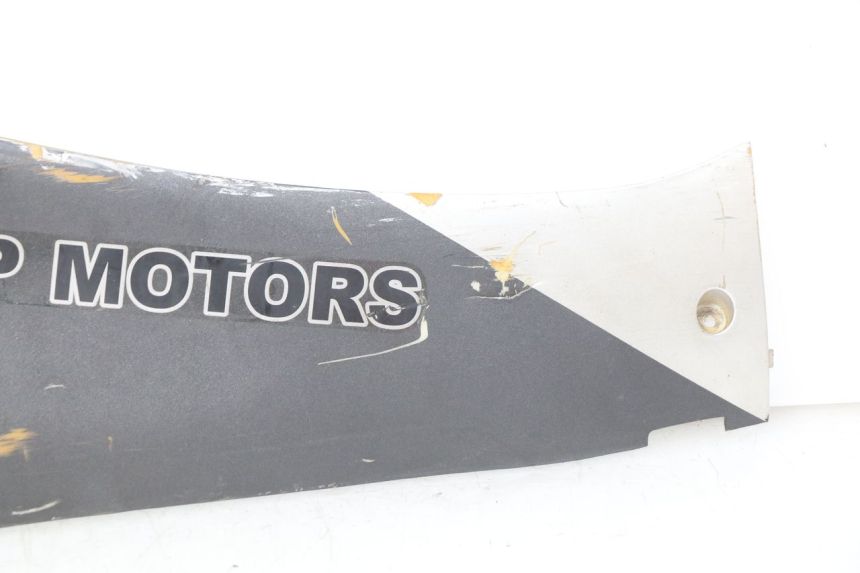 photo de RECHTER SEITENSCHWELLER YIYING YY50QT-10 50 (2007 - 2022) - Details der Befestigungspunkte