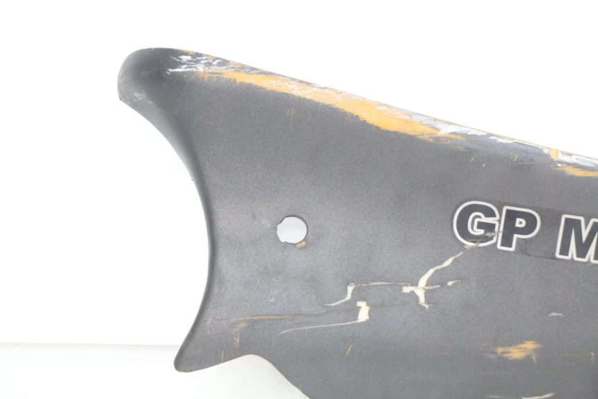 photo de RECHTER SEITENSCHWELLER YIYING YY50QT-10 50 (2007 - 2022) - Oberflächenzustand und Material