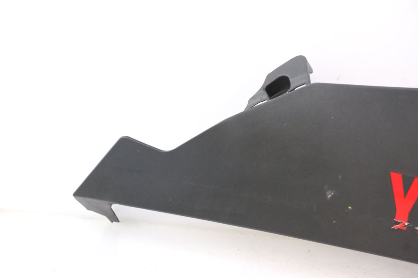photo de UNTERBODEN RECHTS YAMAHA YZF R6 600 (2008 - 2009) - Detailansicht des Bauteils