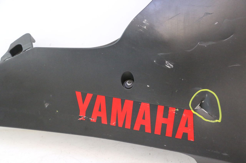 photo de UNTERBODEN RECHTS YAMAHA YZF R6 600 (2008 - 2009) - Zoom auf Gebrauchszustand