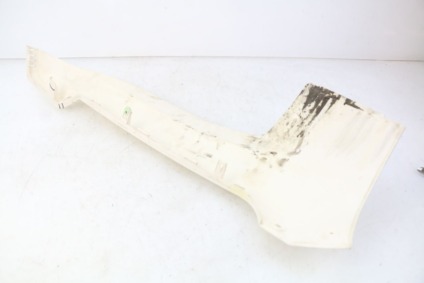 photo de UNTERBODEN PEUGEOT E-VIVACITY 1 (2012 - 2018) - Zoom auf Gebrauchszustand