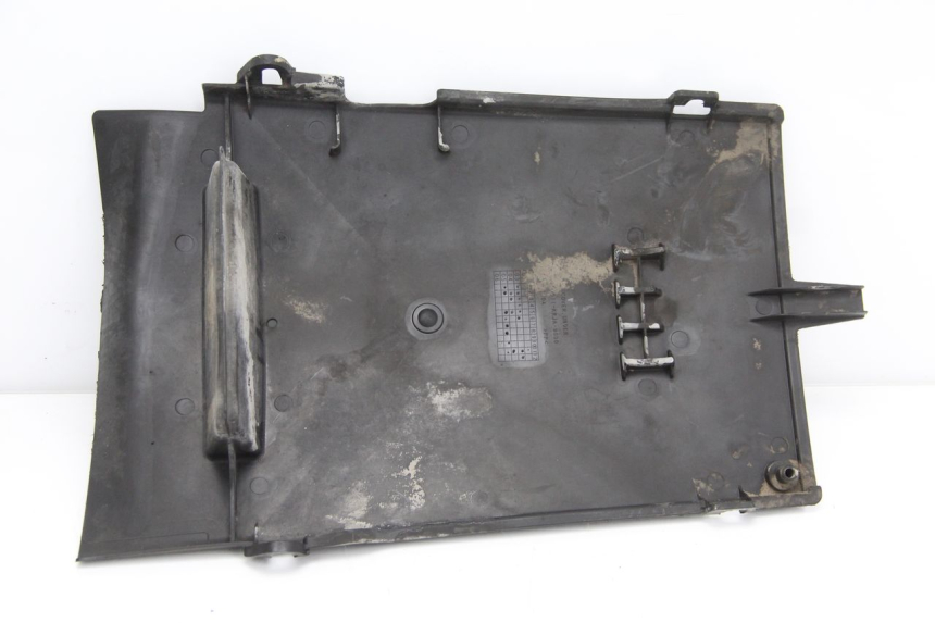 photo de UNTERBODEN HONDA FES PANTHEON 125 (2003 - 2007) - Alternative Perspektive