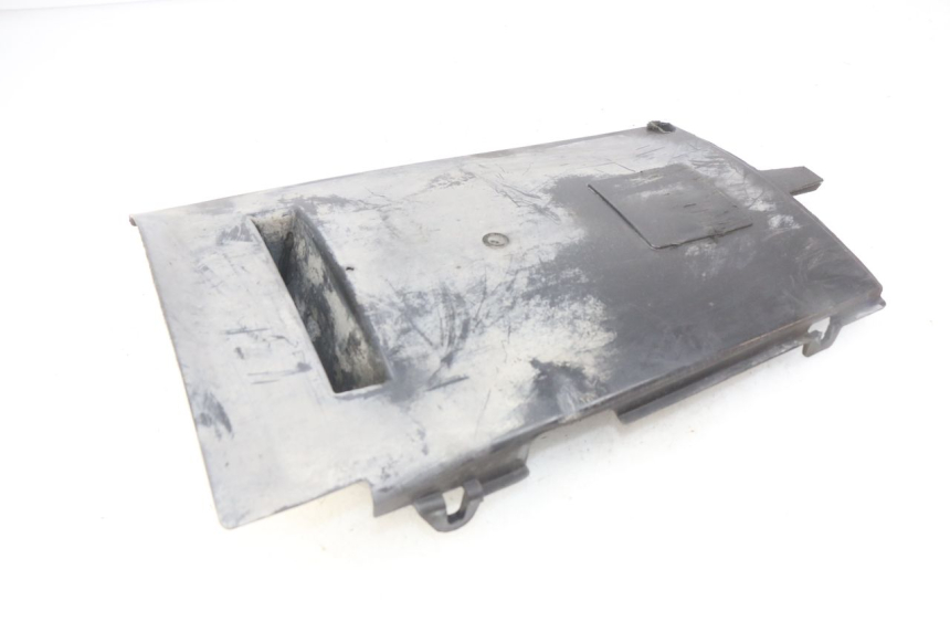 photo de UNTERBODEN HONDA FES S-WING SWING ABS 125 (2007 - 2015) - Detailansicht des Bauteils