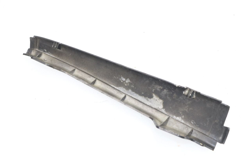 photo de UNTERBODEN LINKS MBK ACTIVE 80 (1991 - 1995) - Detailansicht des Bauteils