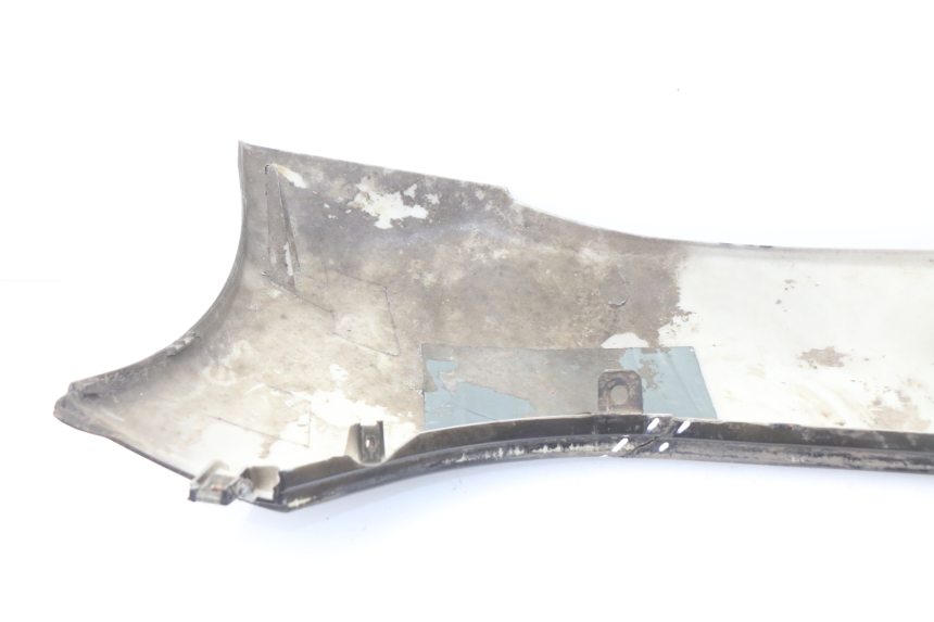 photo de LINKER UNTERE SEITENVERKLEIDUNG JONWAY AZTRAL 125 (2008 - 2017) - Fokus auf die Struktur