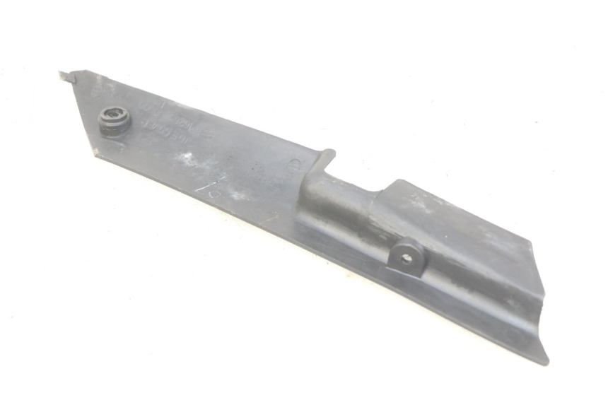 photo de LINKER UNTERE SEITENVERKLEIDUNG PGO BIG MAX 50 (2001 - 2009) - Detailansicht des Bauteils