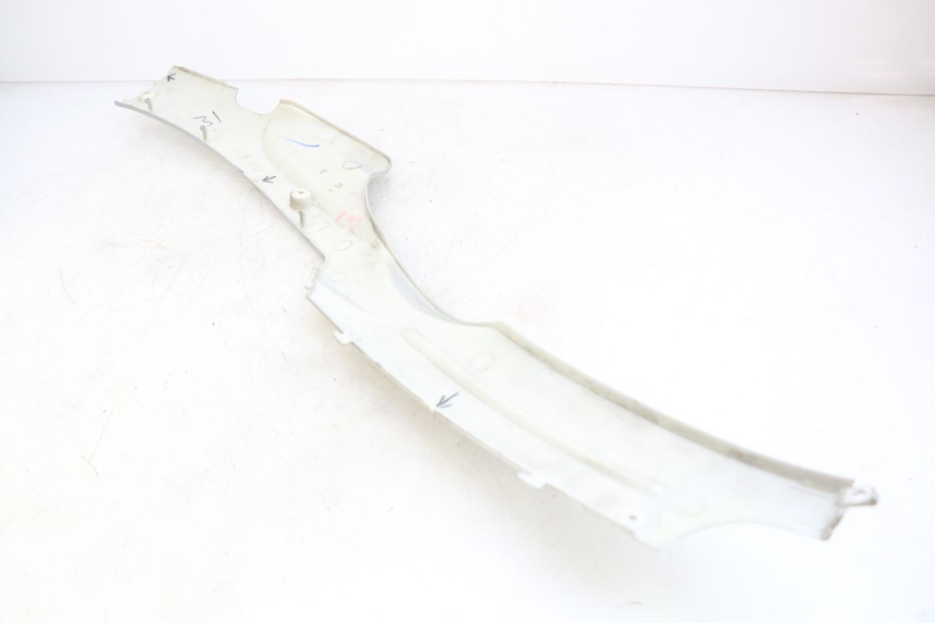 photo de LINKER UNTERE SEITENVERKLEIDUNG BAOTIAN BT 49 QT-9 50 (2006 - 2010) - Detailansicht des Bauteils