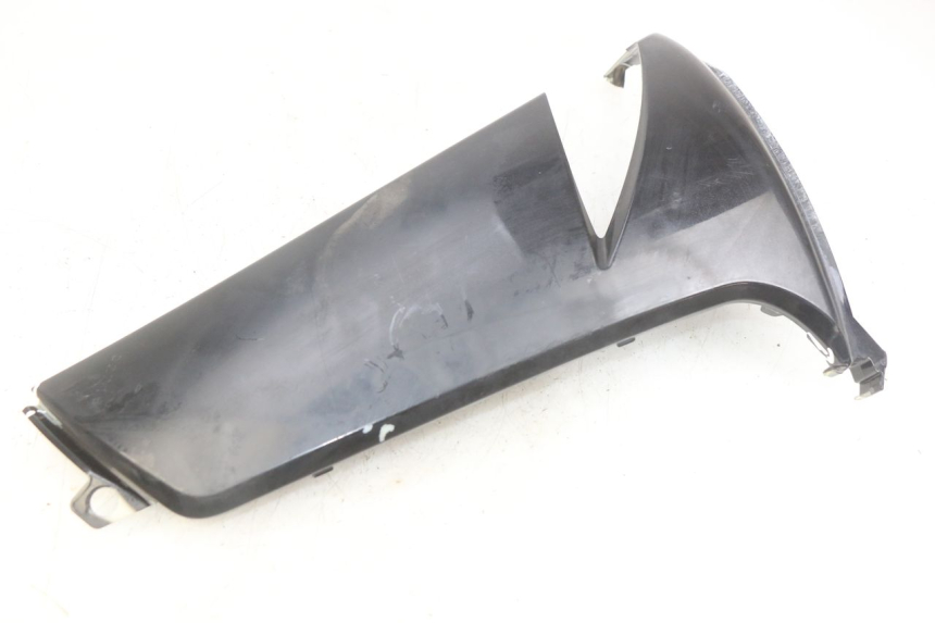 photo de LINKER UNTERE SEITENVERKLEIDUNG PEUGEOT CITYSTAR 125 (2011 - 2017) - Kennzeichnungen und Originalreferenzen