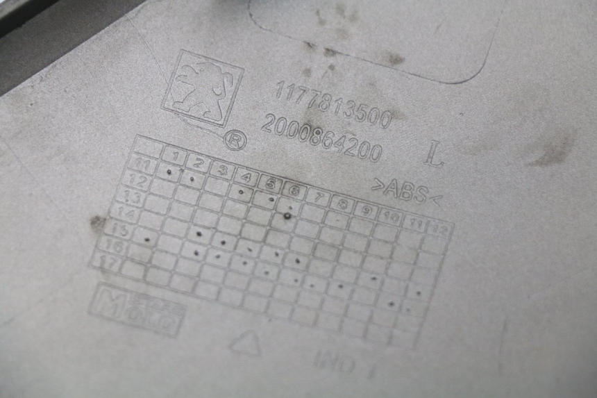 photo de UNTERBODEN LINKS PEUGEOT CITYSTAR 50 (2013 - 2017) - Weitere Ansicht des Artikels