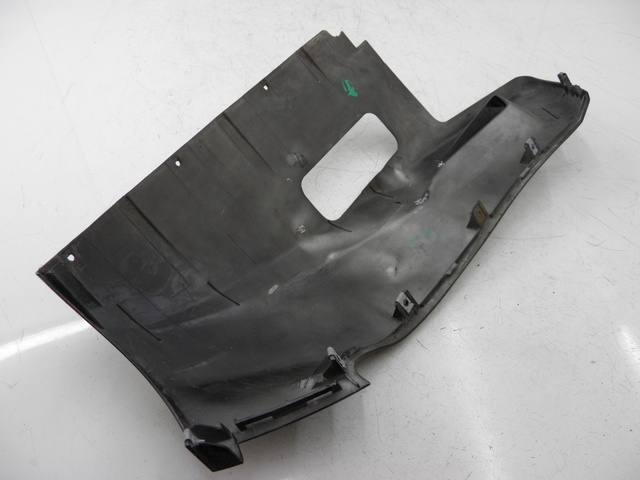 photo de LINKER UNTERE SEITENVERKLEIDUNG EUROCKA MATADOR 4T 50 (2010 - 2016) - Detailansicht des Bauteils