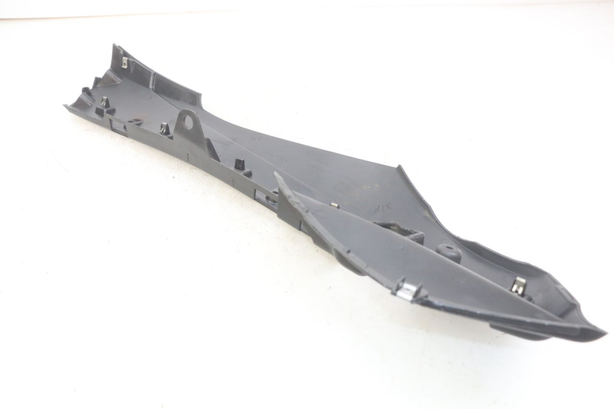 photo de LINKER UNTERE SCHWELLER PIAGGIO FLY 4T 50 (2013 - 2017) - Alternative Perspektive