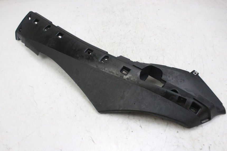 photo de LINKER UNTERE SCHWELLER PIAGGIO FLY 4T 50 (2013 - 2017) - Gesamtansicht des Produkts