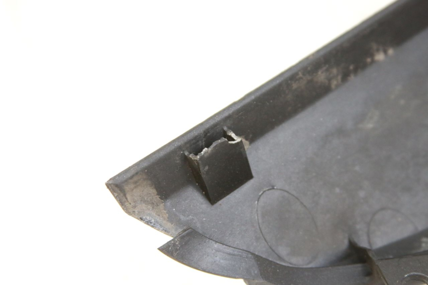 photo de UNTERBODEN LINKS HONDA FORZA 125 (2015 - 2016) - Detailansicht des Bauteils