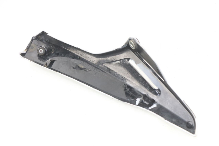 photo de UNTERBODEN LINKS YAMAHA FZ8 800 (2010 - 2016) - Zoom auf Gebrauchszustand