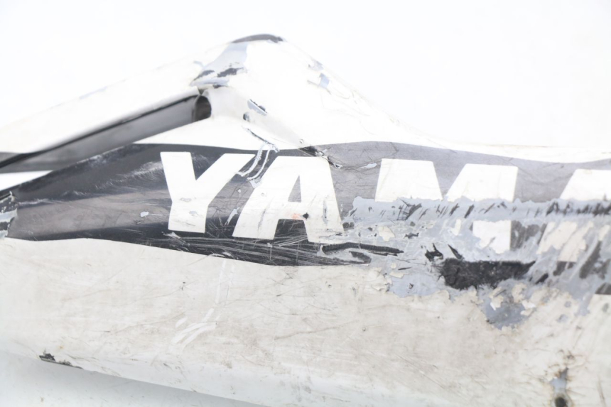 photo de UNTERBODEN LINKS YAMAHA FZ8 800 (2010 - 2016) - Kennzeichnungen und Originalreferenzen