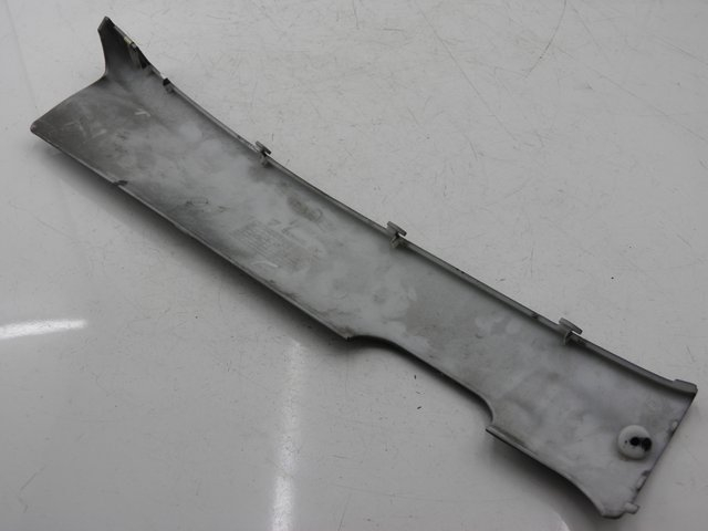 photo de UNTERBODEN LINKS GOWINN DOLCE VITA 50 (2007 - 2013) - Detailansicht des Bauteils