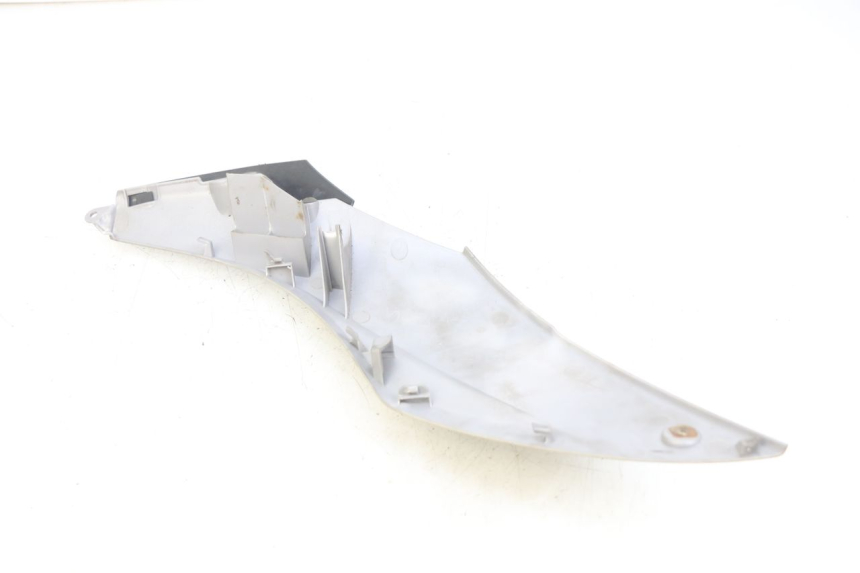 photo de LINKER UNTERE SCHWELLER YAMAHA HW XENTER 125 (2011 - 2017) - Zoom auf Gebrauchszustand