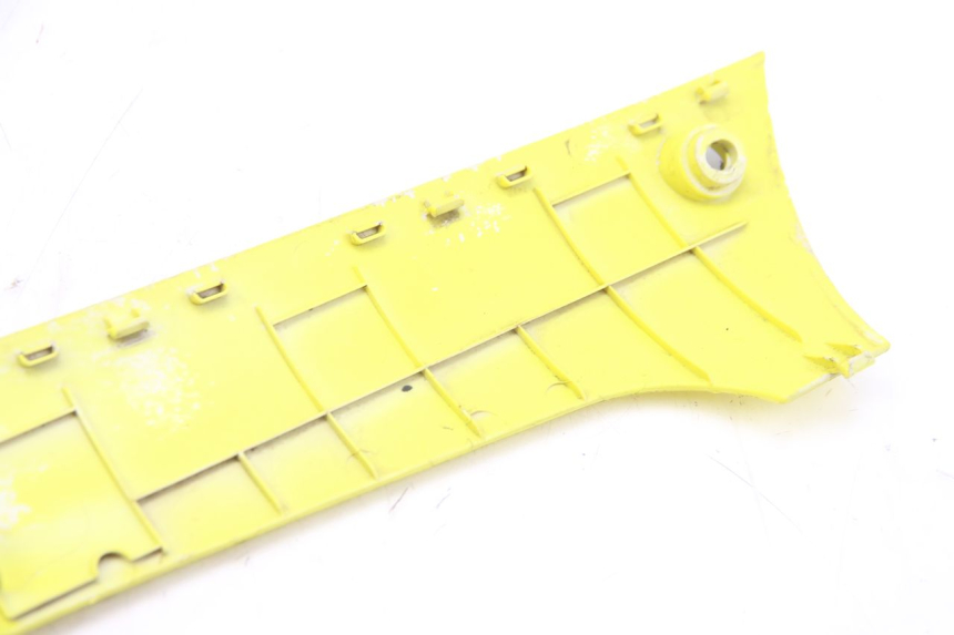 photo de LINKER UNTERE SEITENVERKLEIDUNG PEUGEOT KISBEE 4T 50 (2018 - 2022) - Technische Nahaufnahme