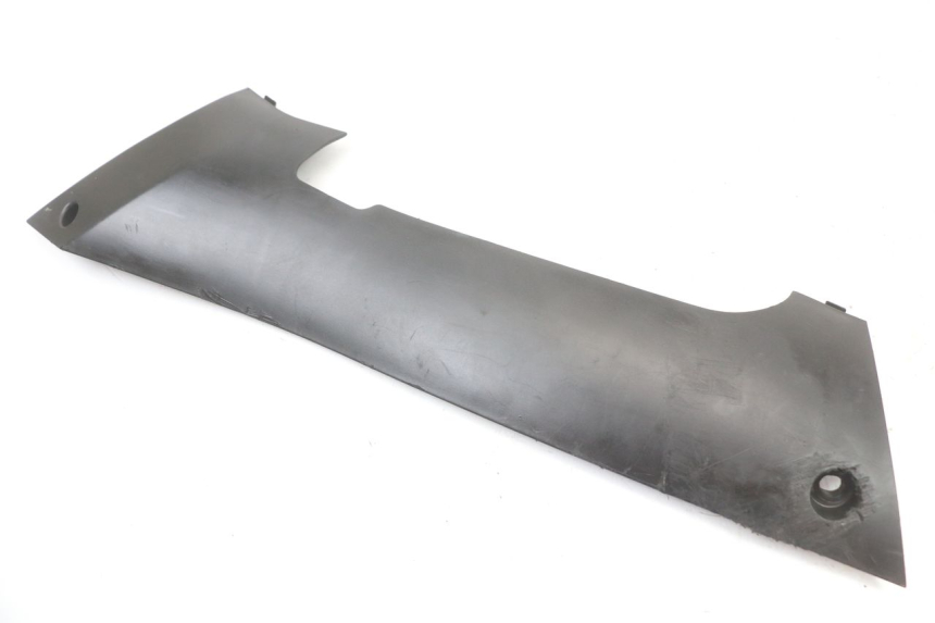 photo de LINKER UNTERE SEITENVERKLEIDUNG PEUGEOT KISBEE 4T 50 (2010 - 2017) - Hauptansicht