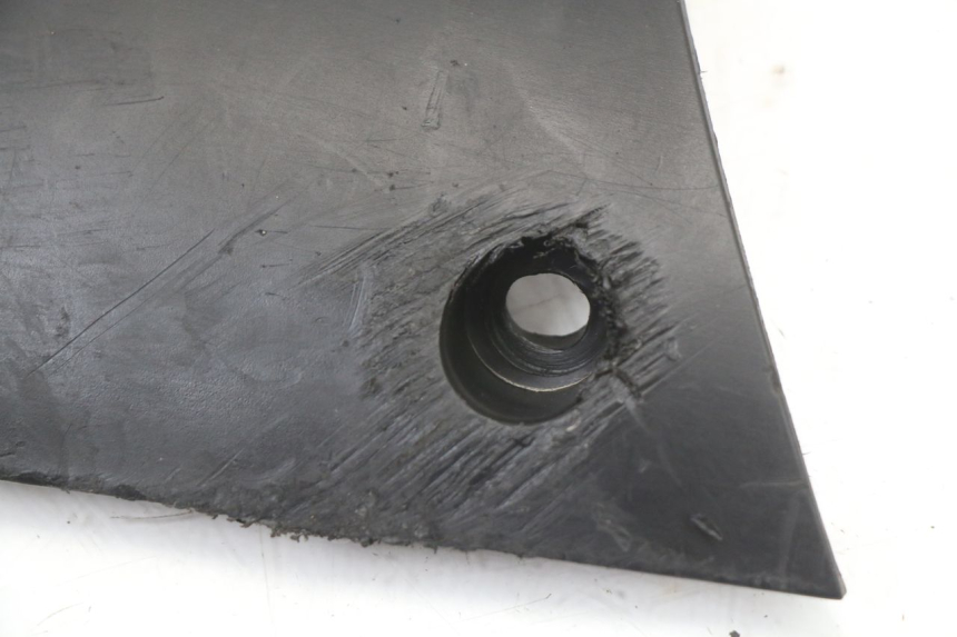 photo de LINKER UNTERE SEITENVERKLEIDUNG PEUGEOT KISBEE 4T 50 (2010 - 2017) - Alternative Perspektive