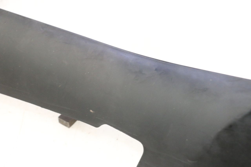 photo de UNTERBODEN LINKS PEUGEOT KISBEE 4T 50 (2023 - 2026) - Details der Befestigungspunkte