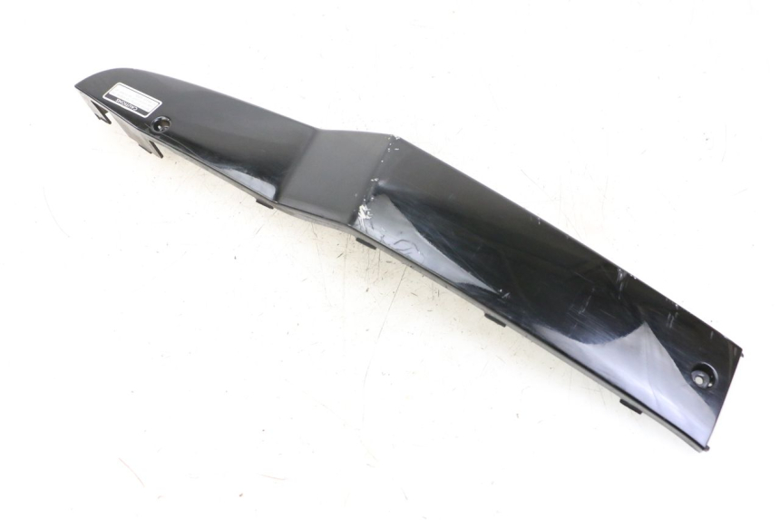 photo de UNTERBODEN LINKS KYMCO PEOPLE S 125 (2000 - 2008) - Technische Nahaufnahme