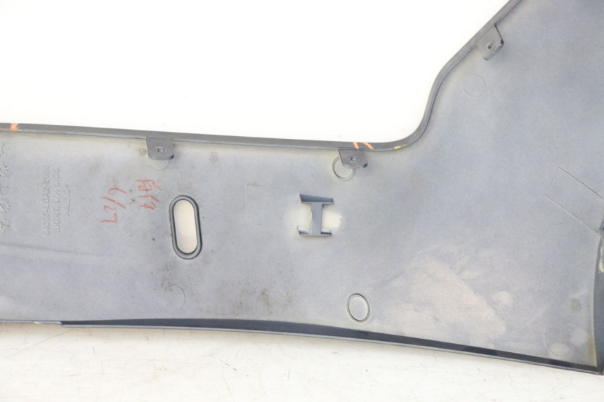 photo de UNTERBODEN LINKS KYMCO XCITING 500 (2007 - 2010) - Zoom auf Gebrauchszustand