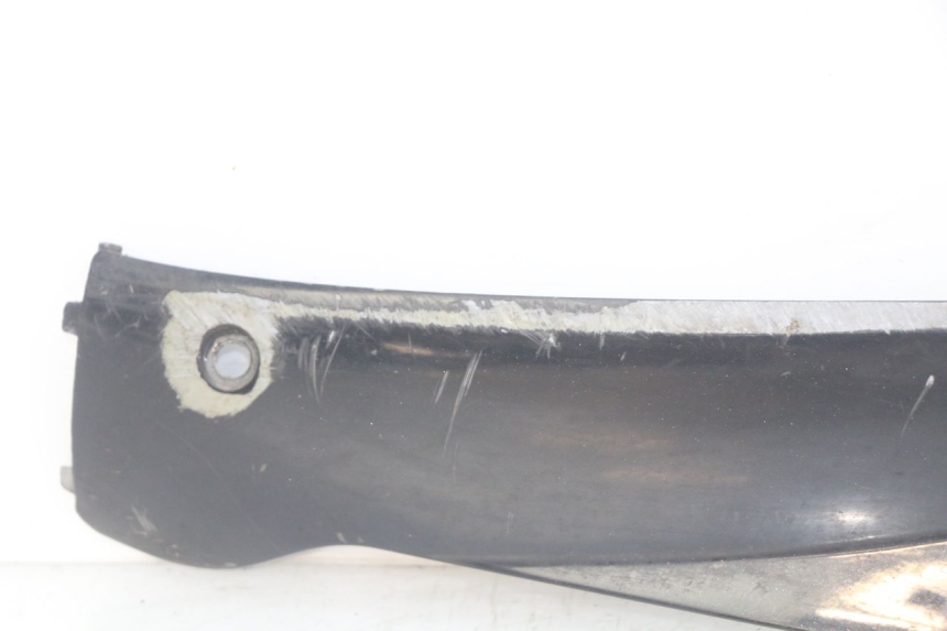 photo de LINKER UNTERE SCHWELLER SYM MIO 50 (2011 - 2017) - Oberflächenzustand und Material