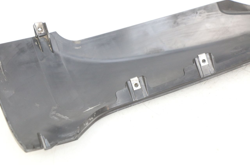 photo de LINKER UNTERE SEITENVERKLEIDUNG PIAGGIO MP3 LT 300 (2010 - 2016) - Alternative Perspektive