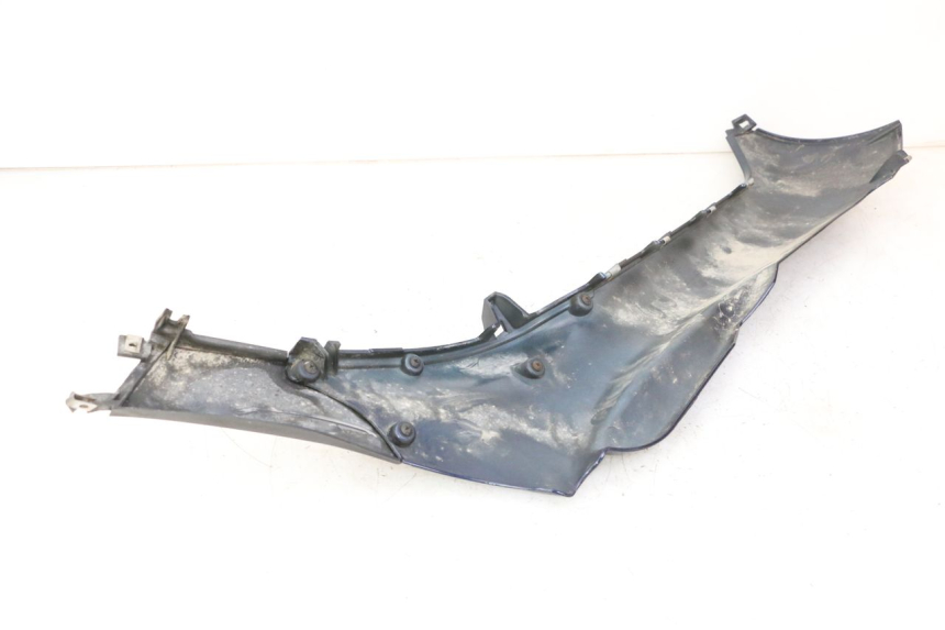 photo de UNTERBODEN LINKS PIAGGIO MP3 RL 250 (2006 - 2010) - Details der Befestigungspunkte