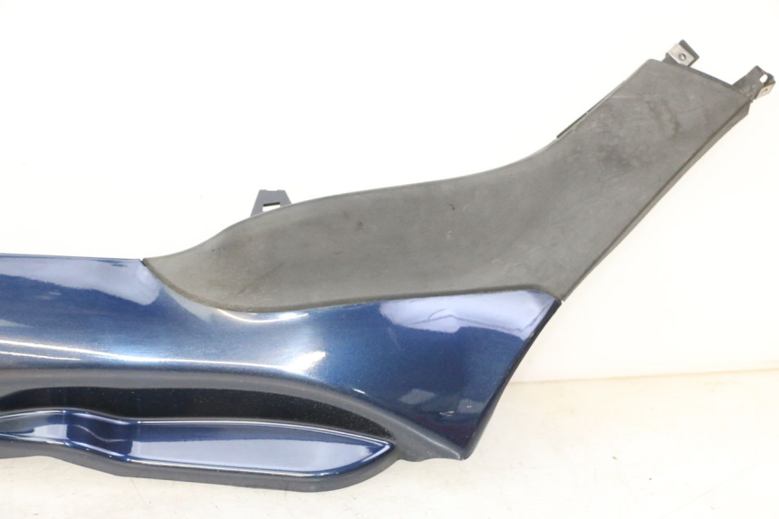 photo de UNTERBODEN LINKS PIAGGIO MP3 RL 250 (2006 - 2010) - Kennzeichnungen und Originalreferenzen