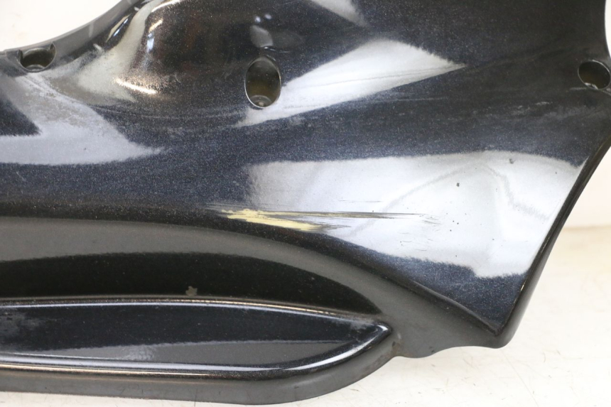 photo de LINKER UNTERE SEITENVERKLEIDUNG PIAGGIO MP3 125 (2006 - 2014) - Kennzeichnungen und Originalreferenzen