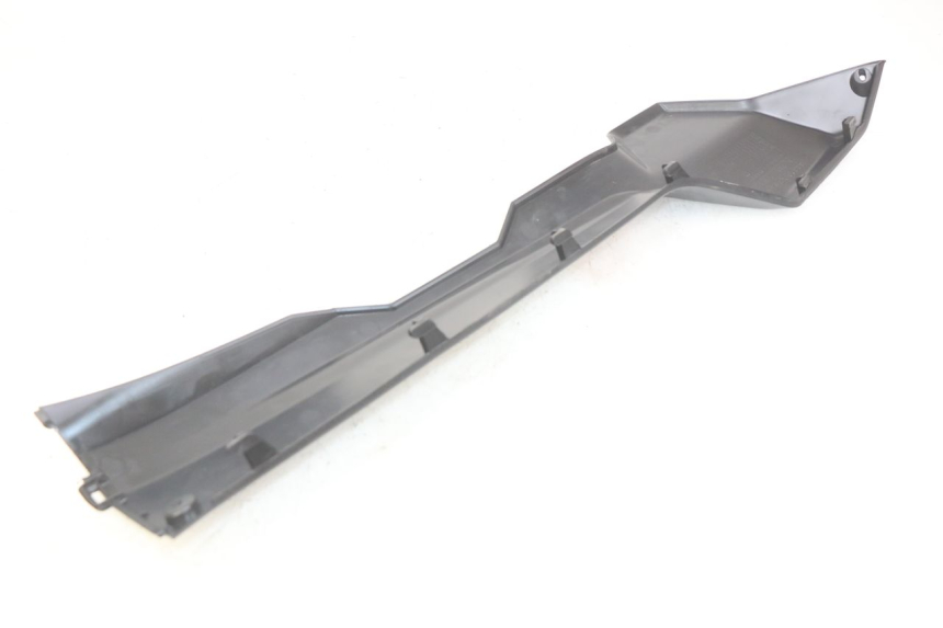 photo de UNTERBODEN LINKS SYM ORBIT III 3 4T 50 (2021 - 2025) - Detailansicht des Bauteils