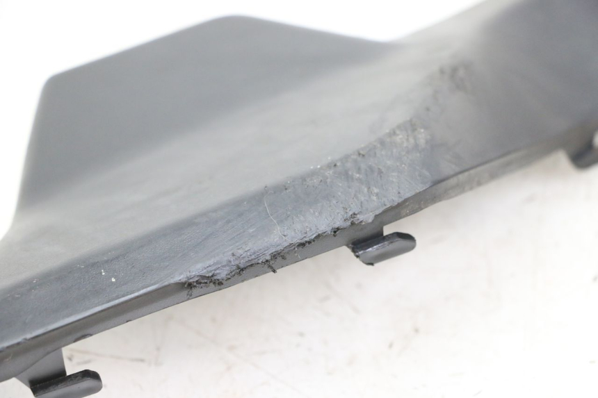 photo de UNTERBODEN LINKS SYM ORBIT III 3 4T 50 (2021 - 2025) - Zoom auf Gebrauchszustand