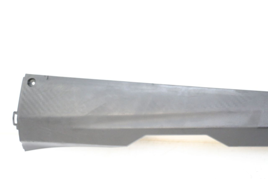 photo de UNTERBODEN LINKS SYM ORBIT III 3 4T 50 (2021 - 2025) - Details der Befestigungspunkte