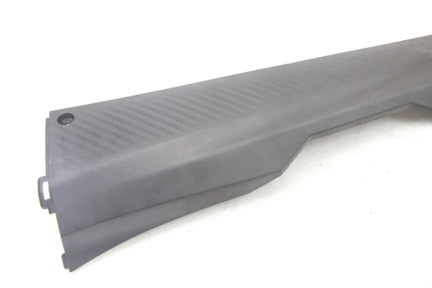 photo de UNTERBODEN LINKS SYM ORBIT III 3 4T 50 (2021 - 2025) - Detailansicht des Bauteils