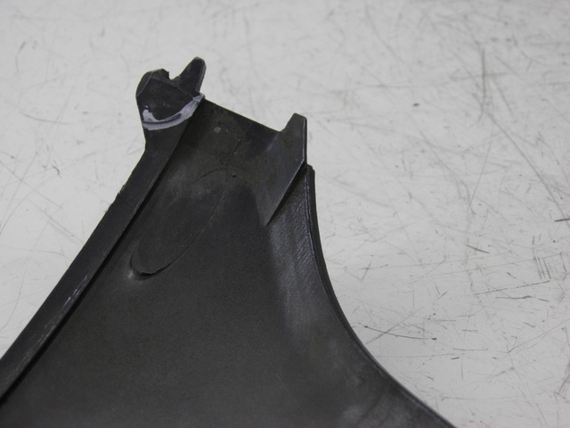 photo de UNTERBODEN LINKS PIAGGIO X8 STREET 125 (2006 - 2007) - Oberflächenzustand und Material