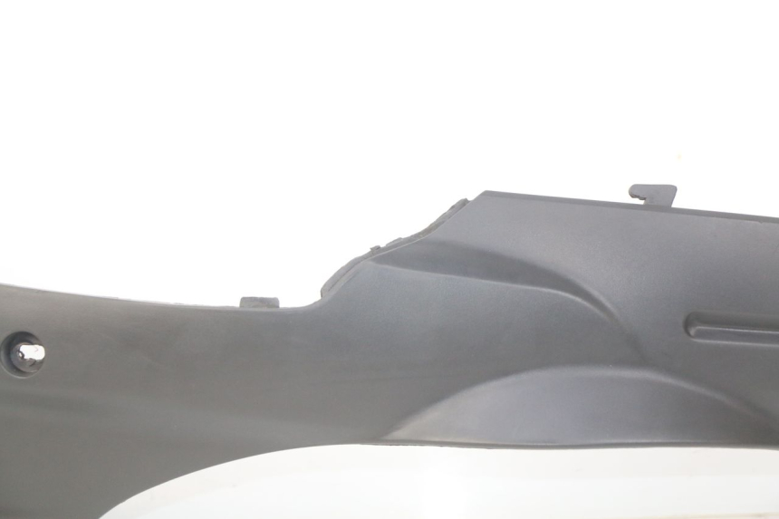 photo de LINKER UNTERE SEITENVERKLEIDUNG TNT MOTOR ROMA 10' 4T 50 (2019 - 2022) - Oberflächenzustand und Material