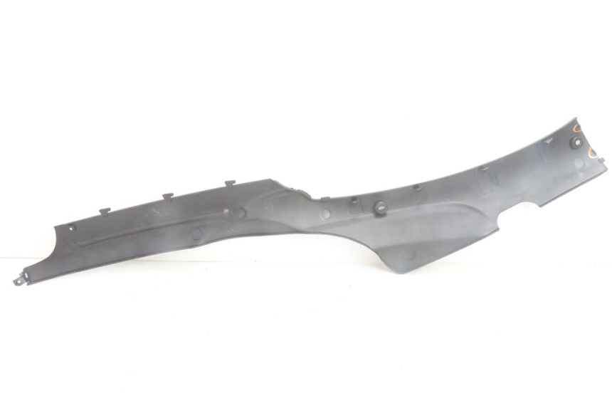 photo de UNTERBODEN LINKS TNT MOTOR ROMA 10' 4T 50 (2007 - 2018) - Details der Befestigungspunkte
