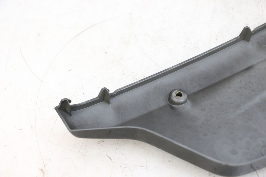 photo de UNTERBODEN LINKS DAELIM S1 125 (2007 - 2016) - Oberflächenzustand und Material