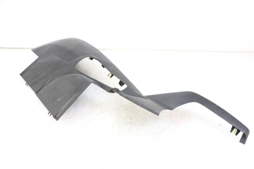 photo de UNTERBODEN LINKS PEUGEOT SATELIS COMPRESSOR K15 125 (2006 - 2009) - Gesamtansicht des Produkts