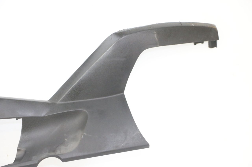 photo de UNTERBODEN LINKS PEUGEOT SATELIS COMPRESSOR K15 125 (2006 - 2009) - Detaillierte Sichtprüfung