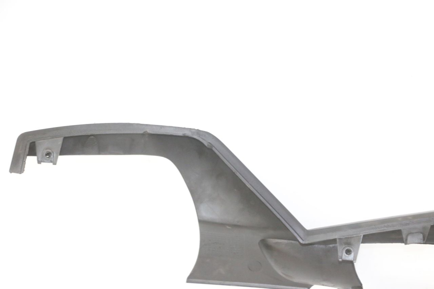 photo de UNTERBODEN LINKS PEUGEOT SATELIS COMPRESSOR K15 125 (2006 - 2009) - Technische Nahaufnahme