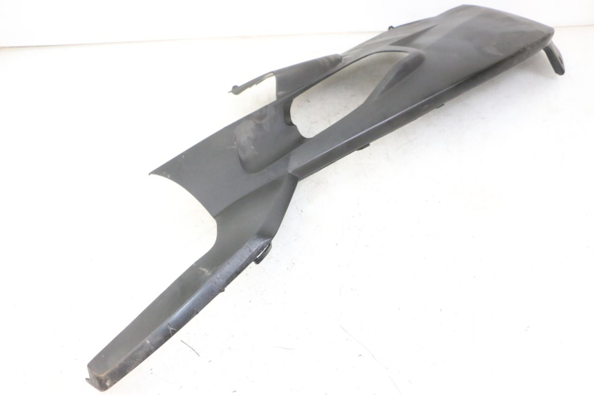 photo de UNTERBODEN LINKS PEUGEOT SATELIS COMPRESSOR K15 125 (2006 - 2009) - Kennzeichnungen und Originalreferenzen